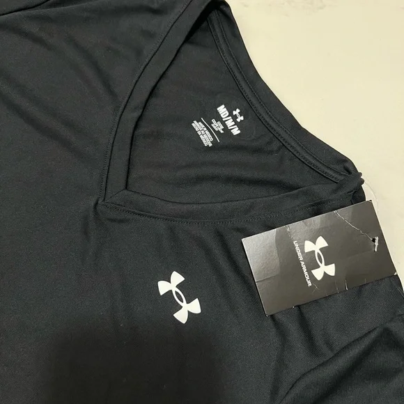 Under Armour Black V-Neck Tee - Picture 4 of 7